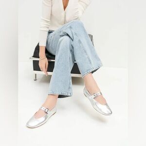 ReformationBethany Ballet Flat in Silver | Like New | Size 11